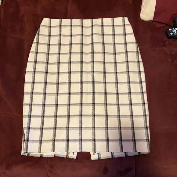 Express Dresses & Skirts - Express work dress skirt